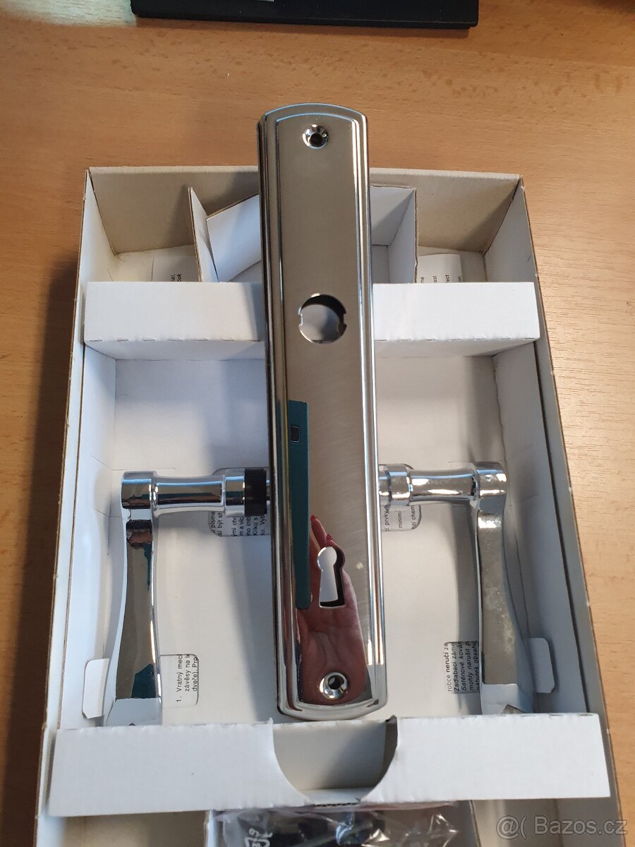 Dveřní kování TERNO Rostex stříbrné klíč - 4