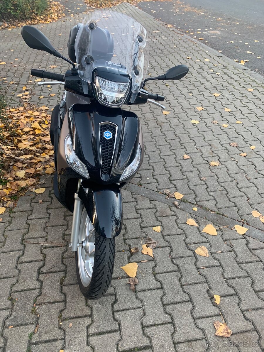 Piaggio Medley 125 - 4