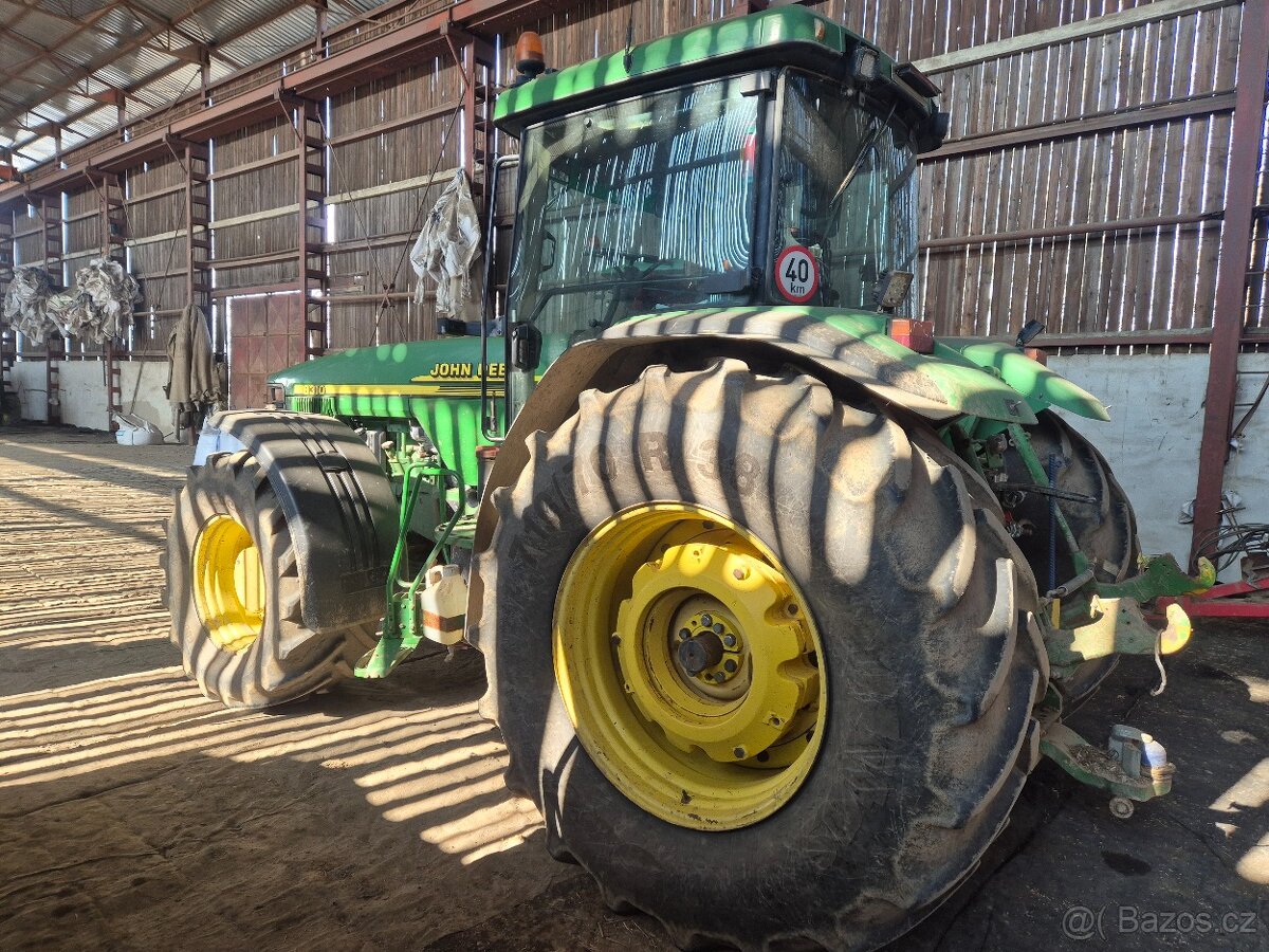 John deere 8310 - 4