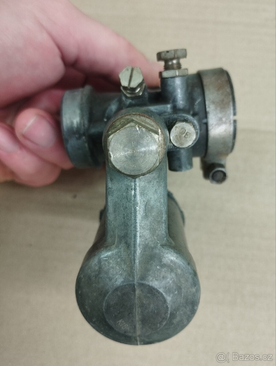 JIKOV ČERNÝ 2424b - 4