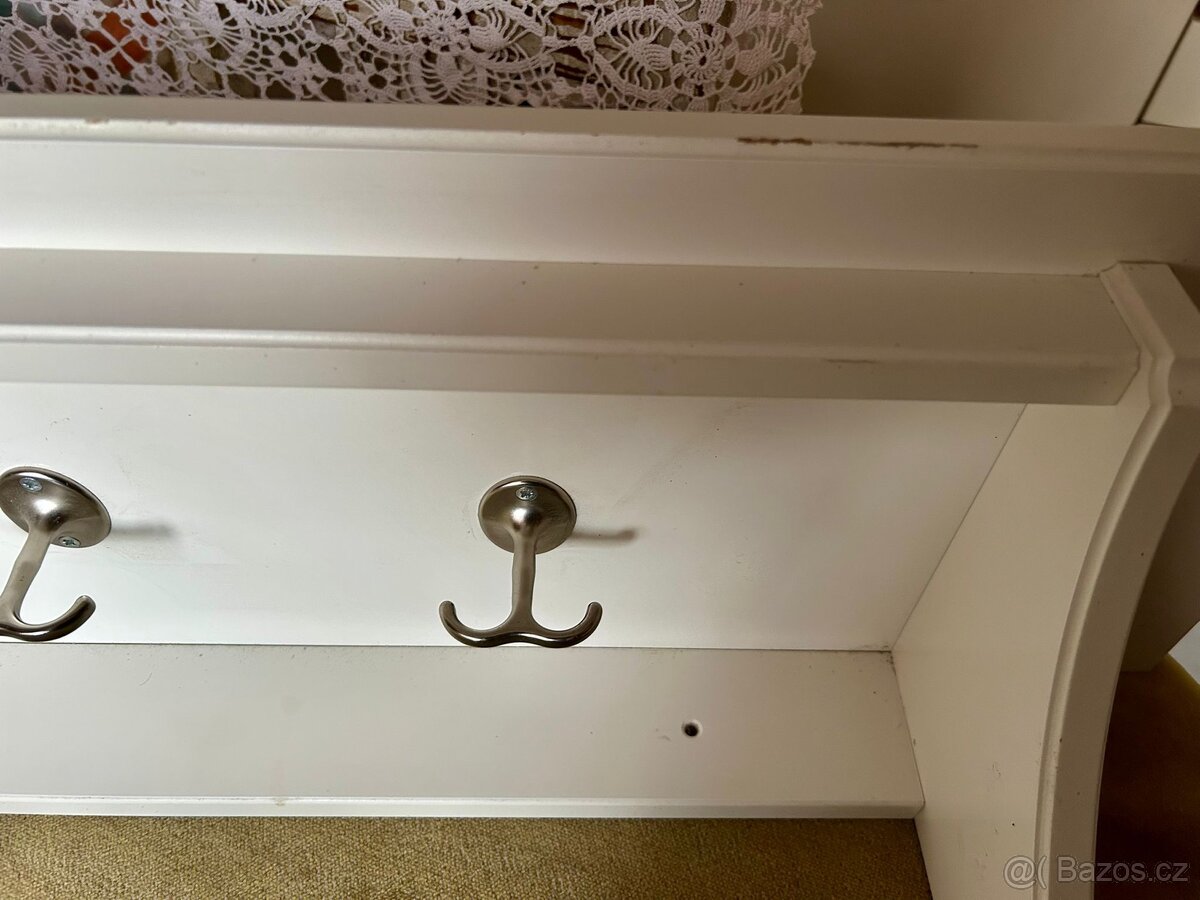 Věšák IKEA - 4