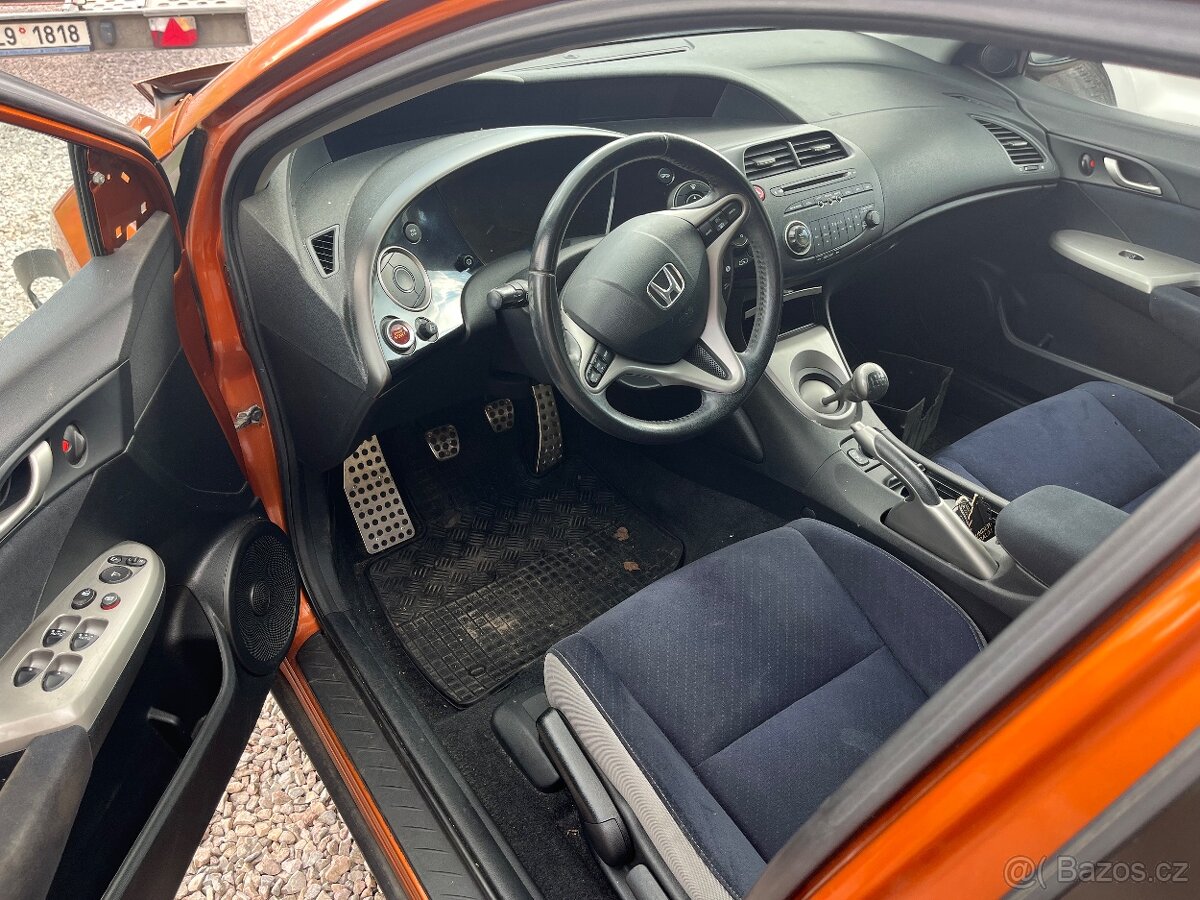 Civic - 4