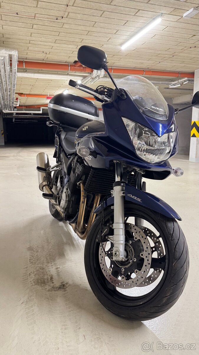 Suzuki GSF - 1200S - 4
