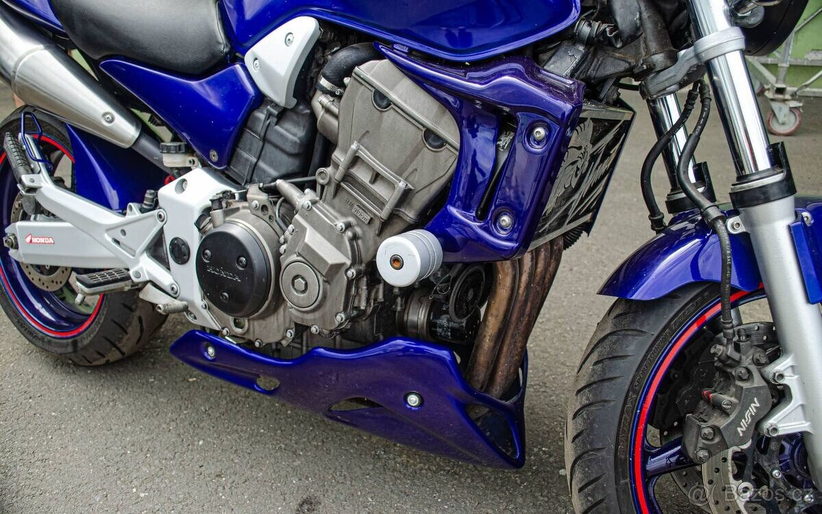 Honda CB 900F - 4