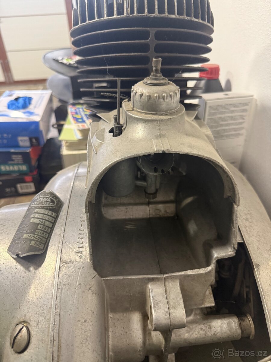 Jawa 250 Automatic Motor - 4