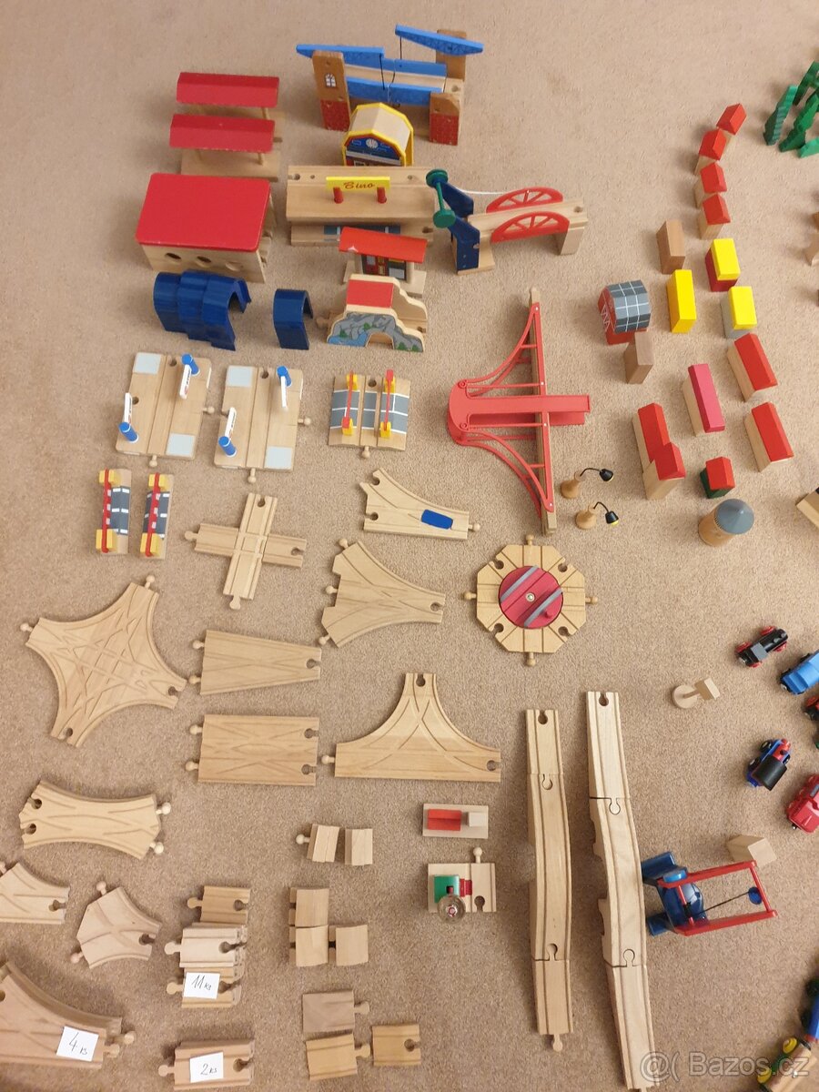 DŘEVĚNÁ VLÁČKODRÁHA BRIO - 4