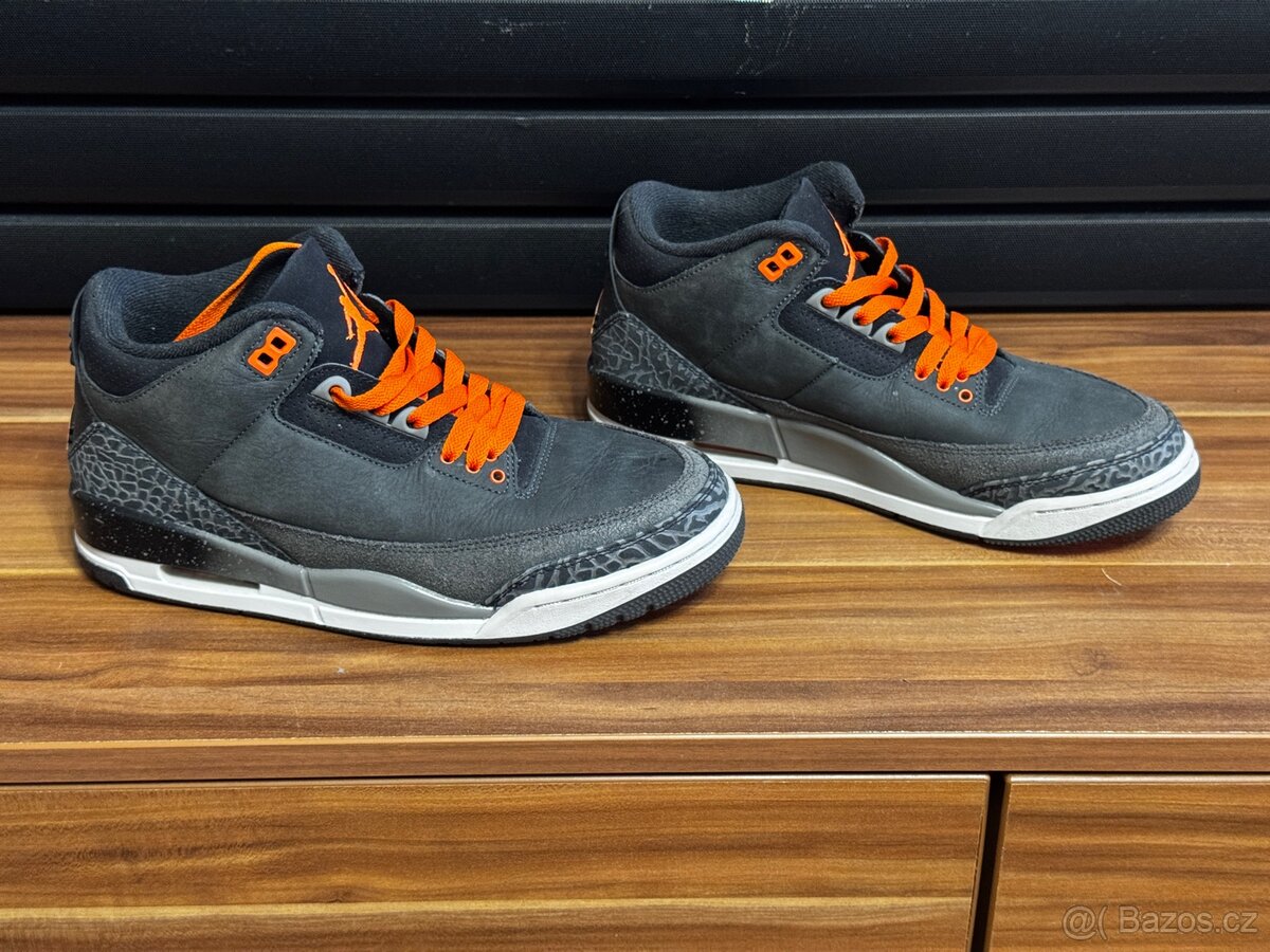 Jordan 3 retro fear - 4