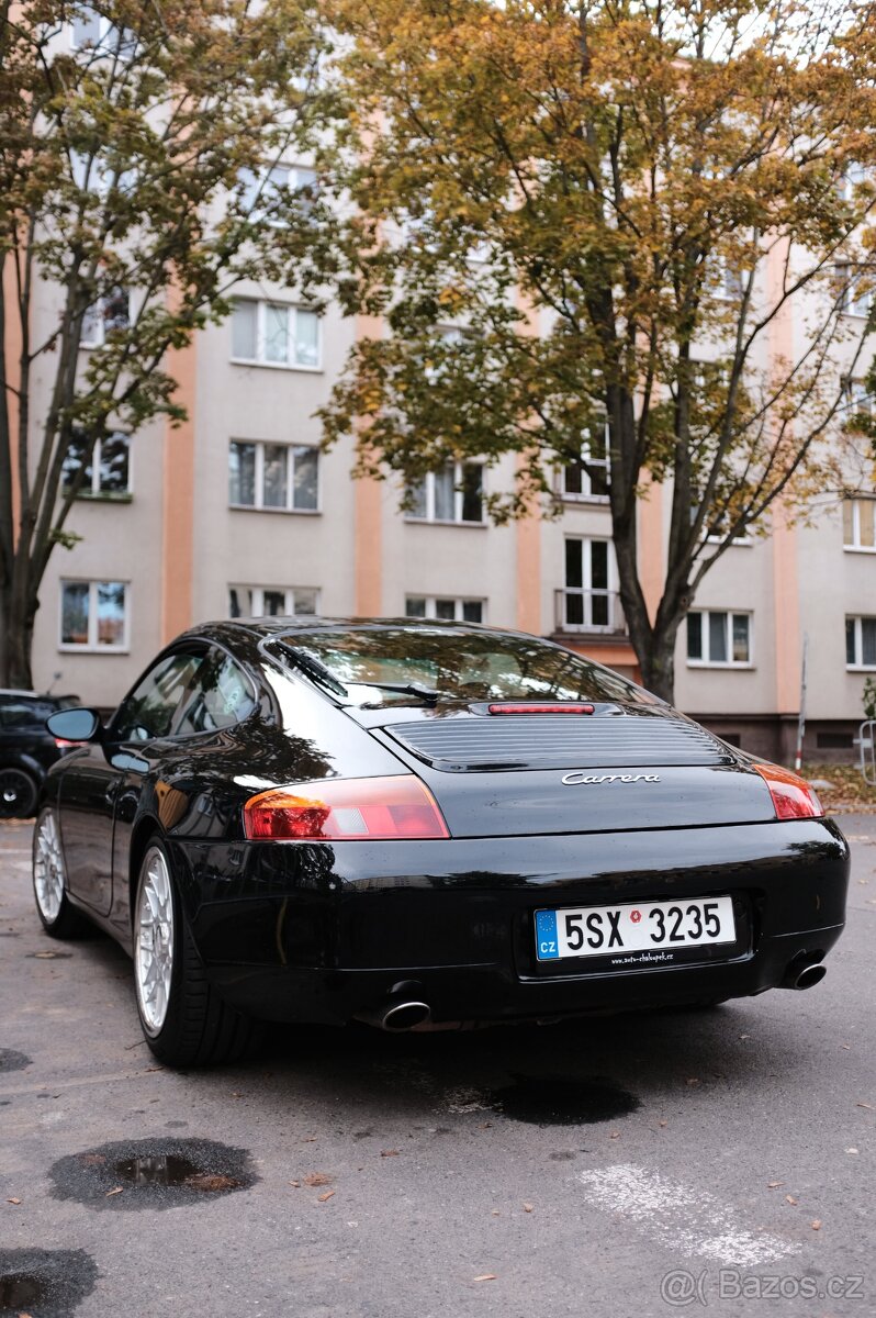 Porsche 911 Carrera, 996 Manuál - 4
