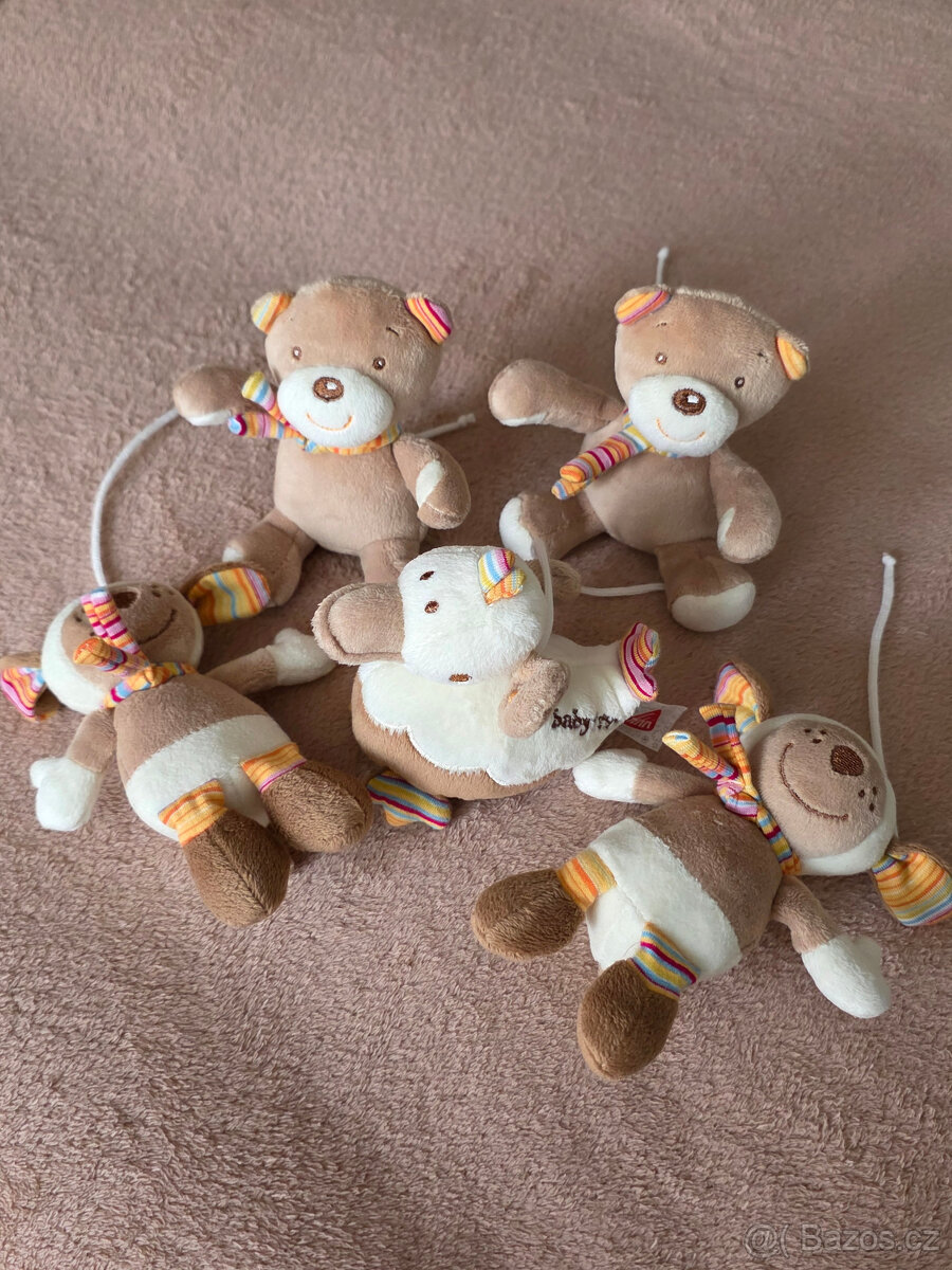 Kolotoč nad dětskou postýlku - 4