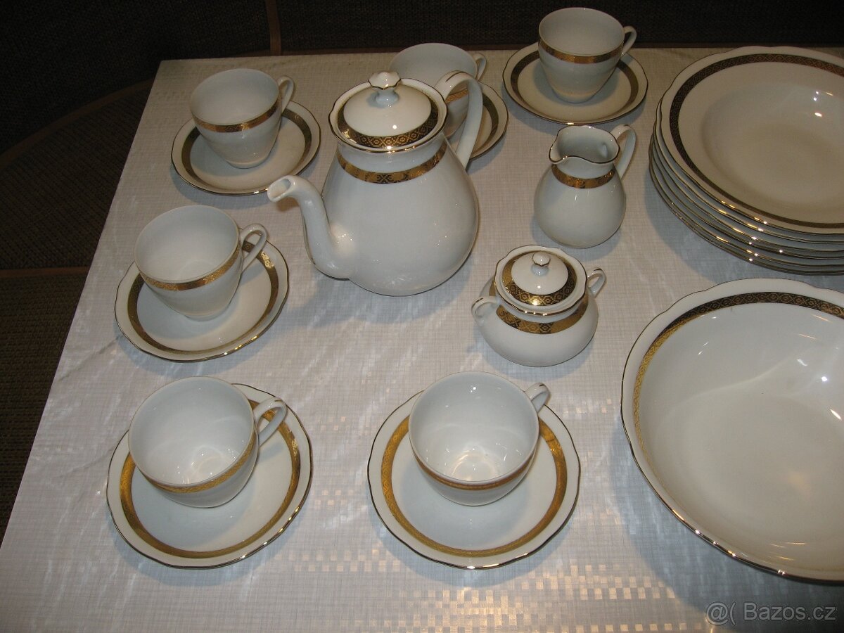 Porcelánový jídelní set - 4