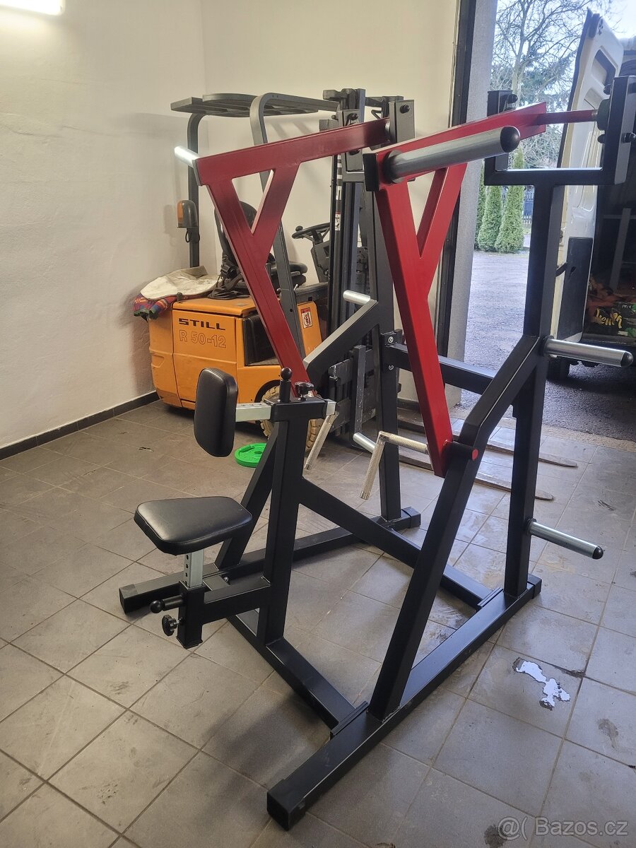 Posilovací stroje typu Hammer - 4