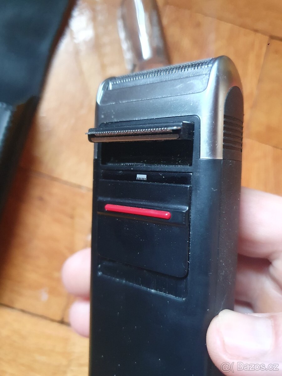 Hitachi / retro / holící strojek - 4