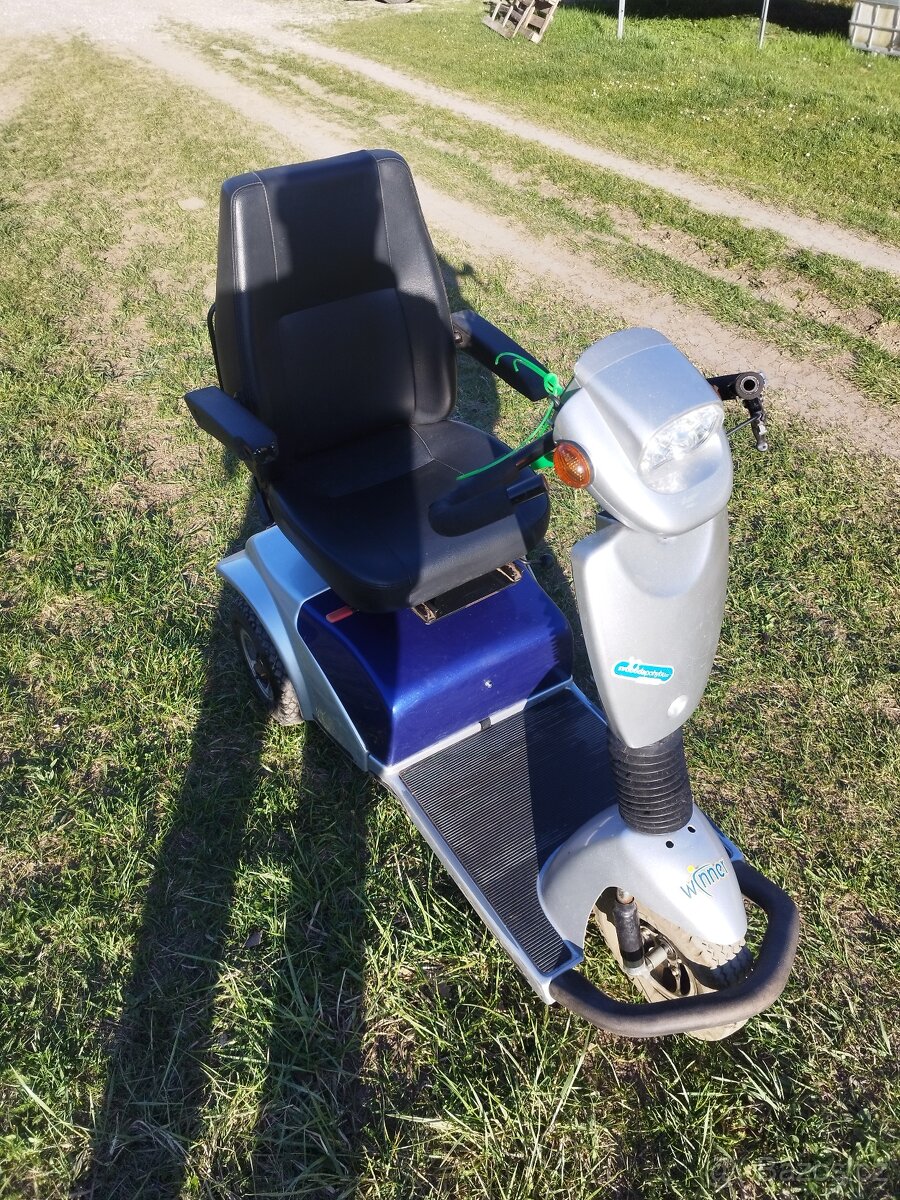 Elektrický invalidní vozík - 4