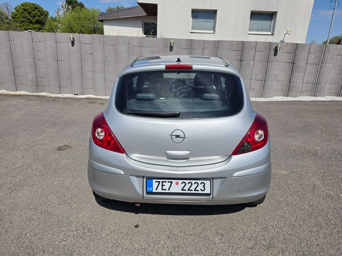 Opel Corsa D - 4
