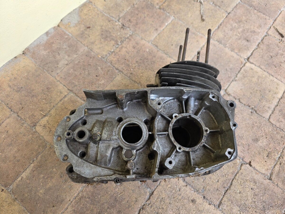 Motor čz 502 skútr - 4