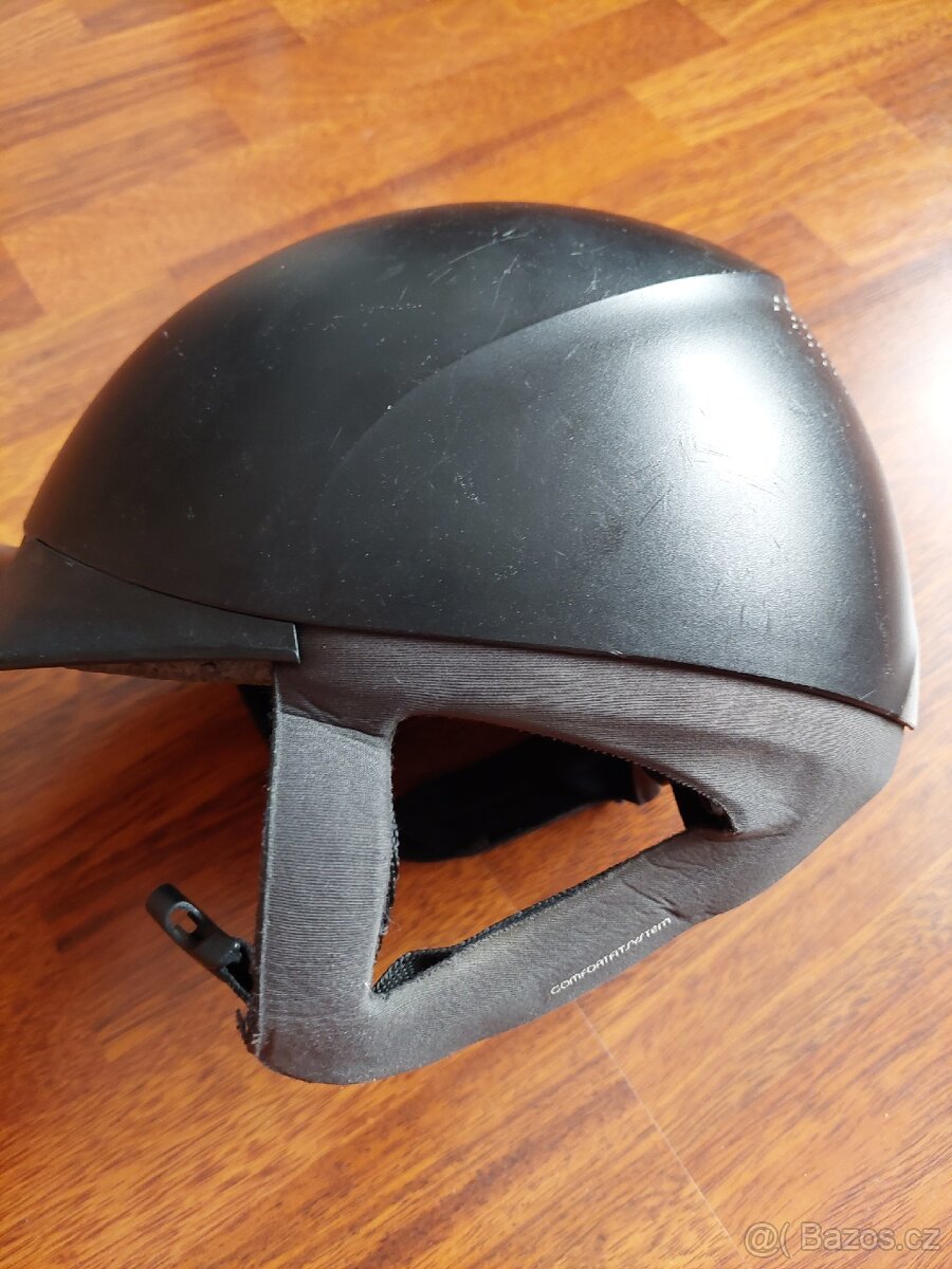 Jezdecká helma - 4
