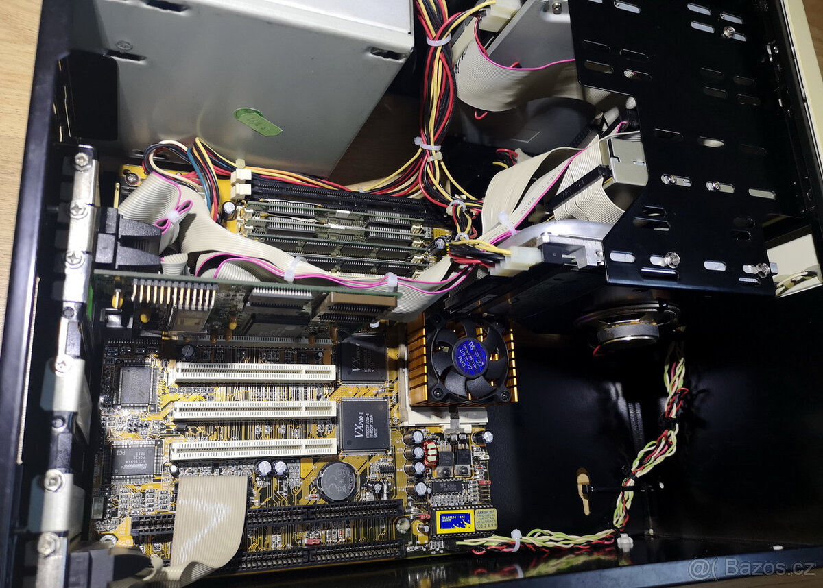 Predám Retro PC 6x86 PR233 200MHz (22) - 4