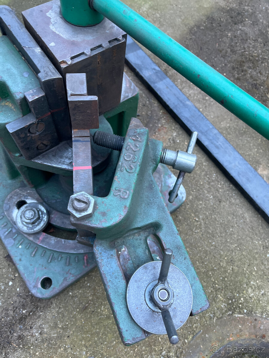 Ruční litinová ohýbačka - 4