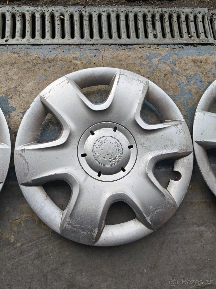 Poklice originální Škoda 15" - 4