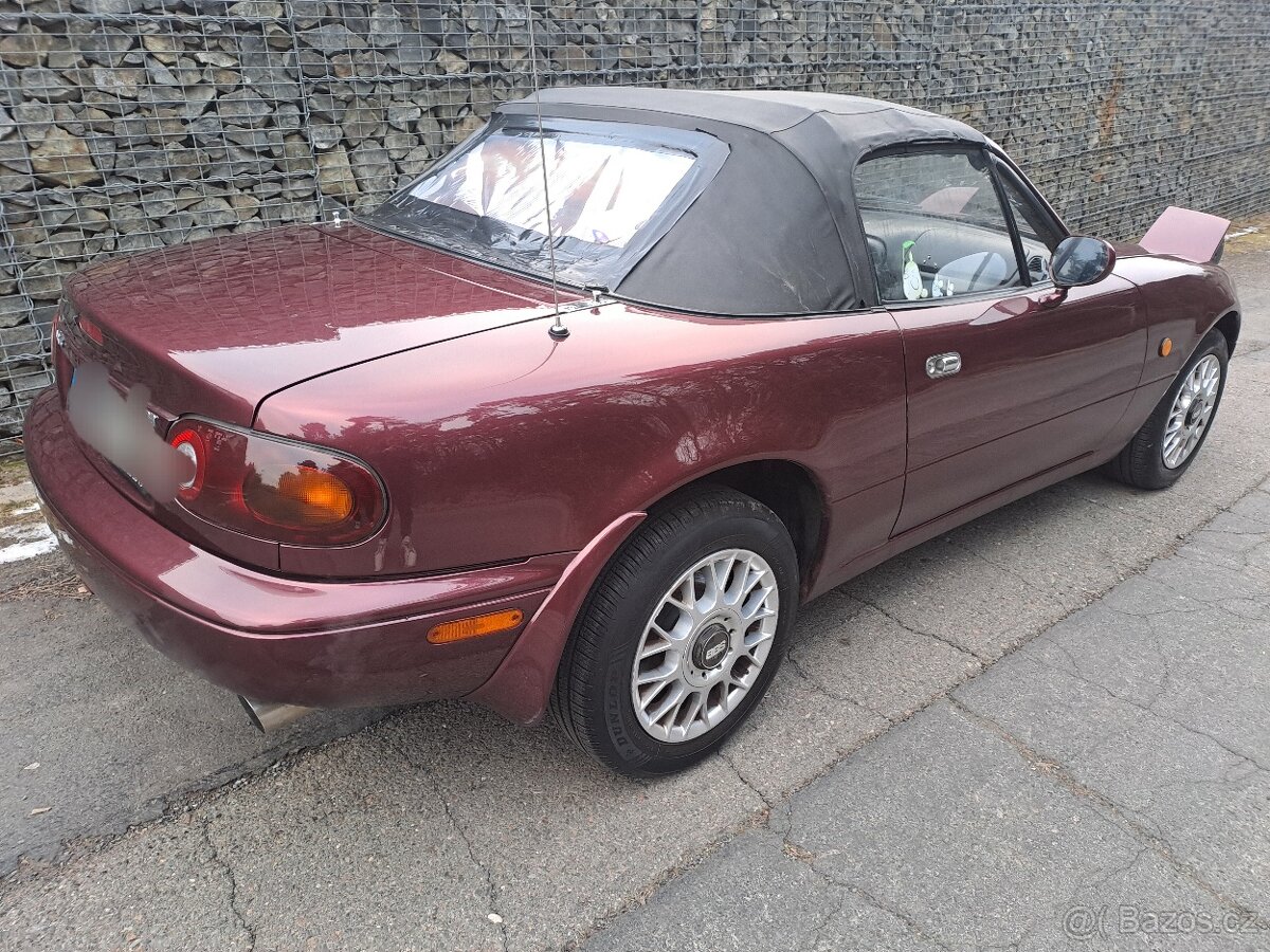 Mazda mx-5 - 4