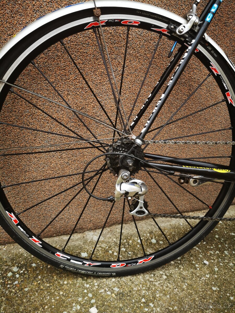 Silniční kolo Cube - 4