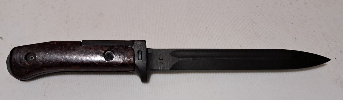 Vojenský bodák - 4