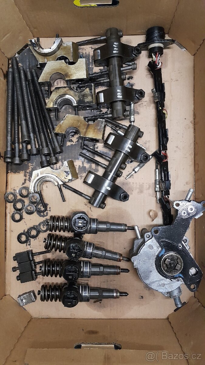 Díly z Motoru 2.0 TDi BMM - 4