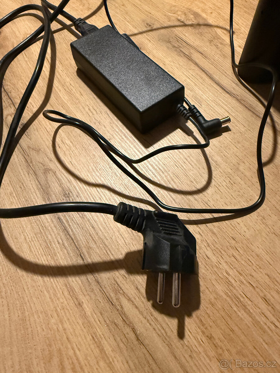 Monitor LG32UD59, 4K, 32", TOP stav - 4