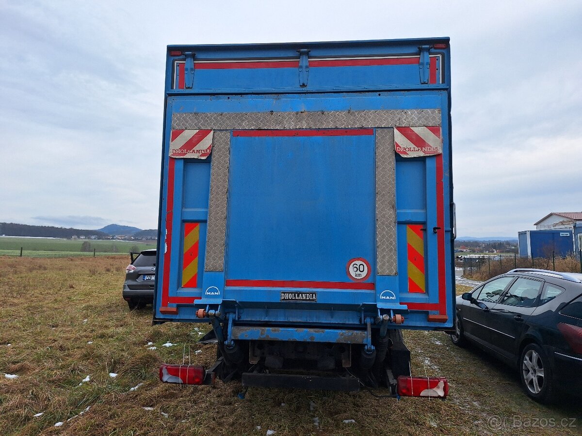 hydraulická plošina Dhollandia - 4