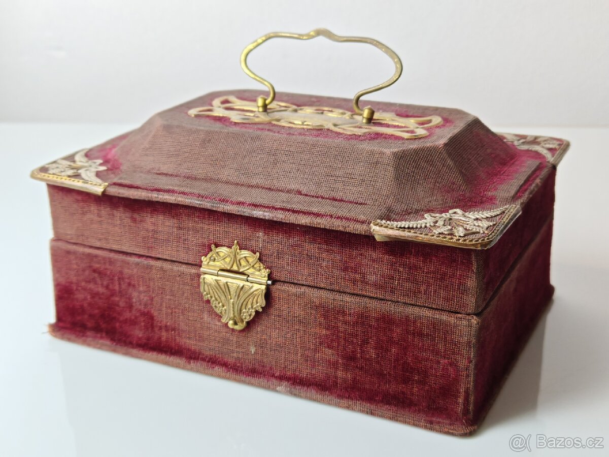 Starožitná šperkovnice - 4
