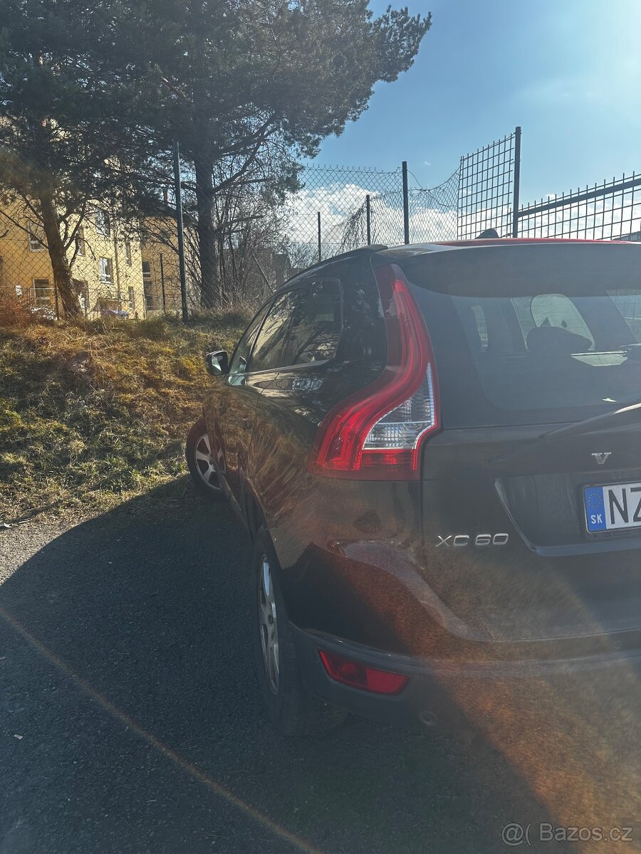 Volvo XC60 - 4