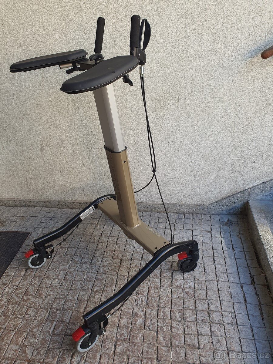 hydraulické zvedací chodítko s brzdami - 4