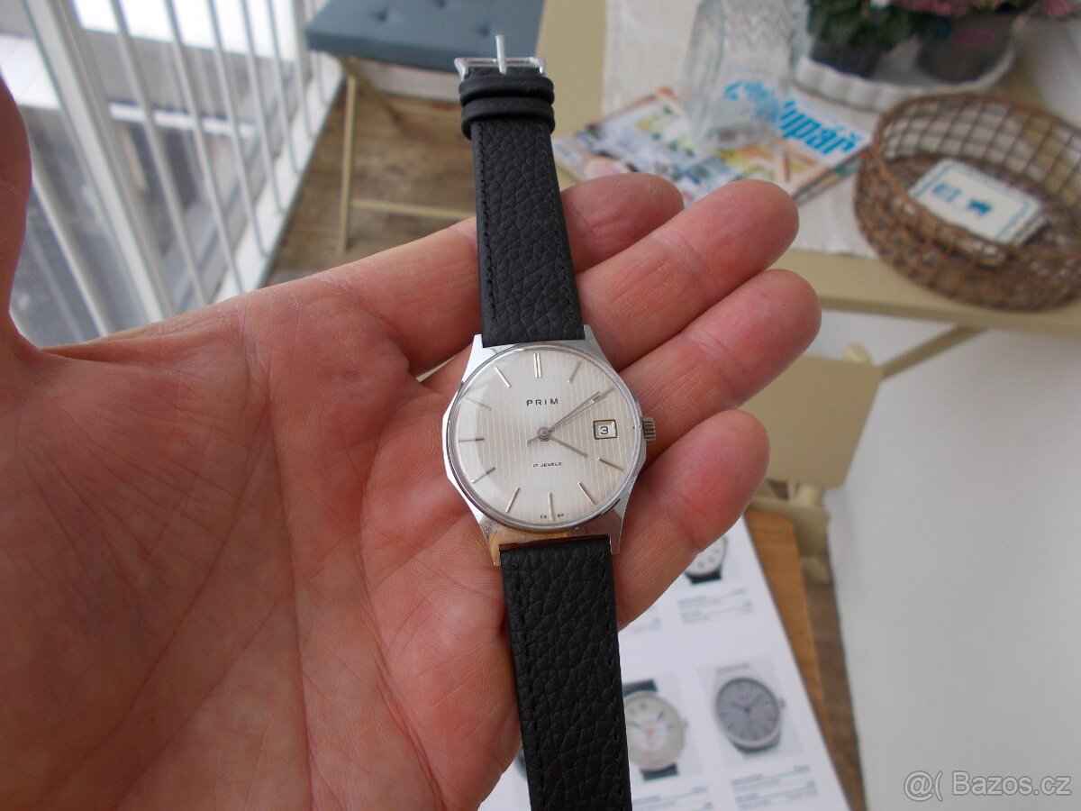 krasne darkove oblibene hodinky prim Pyžamo rok 1985 - 4