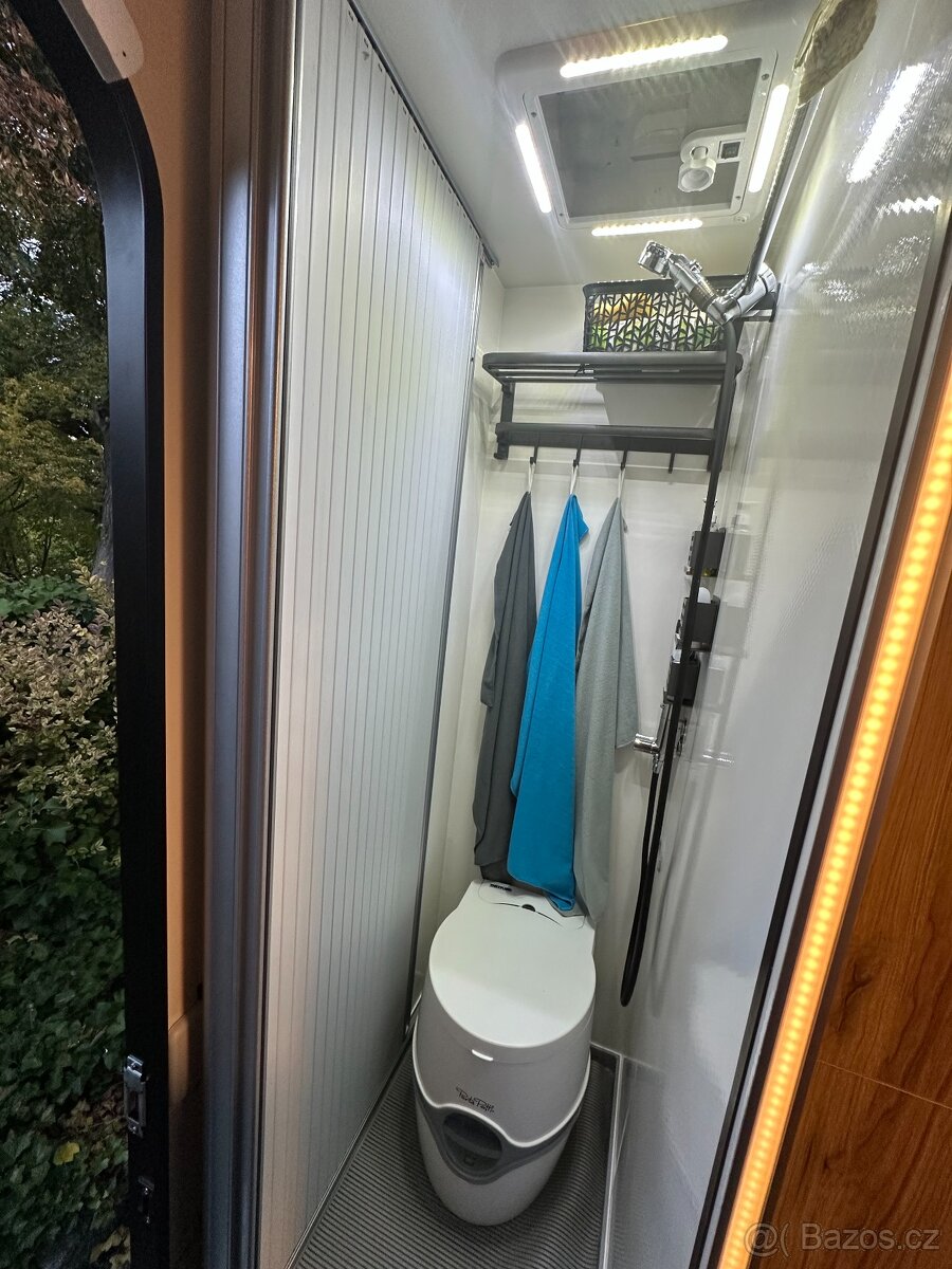 Prodám nebo vyrobím obytnou nástavbu, camper na pickup - 4