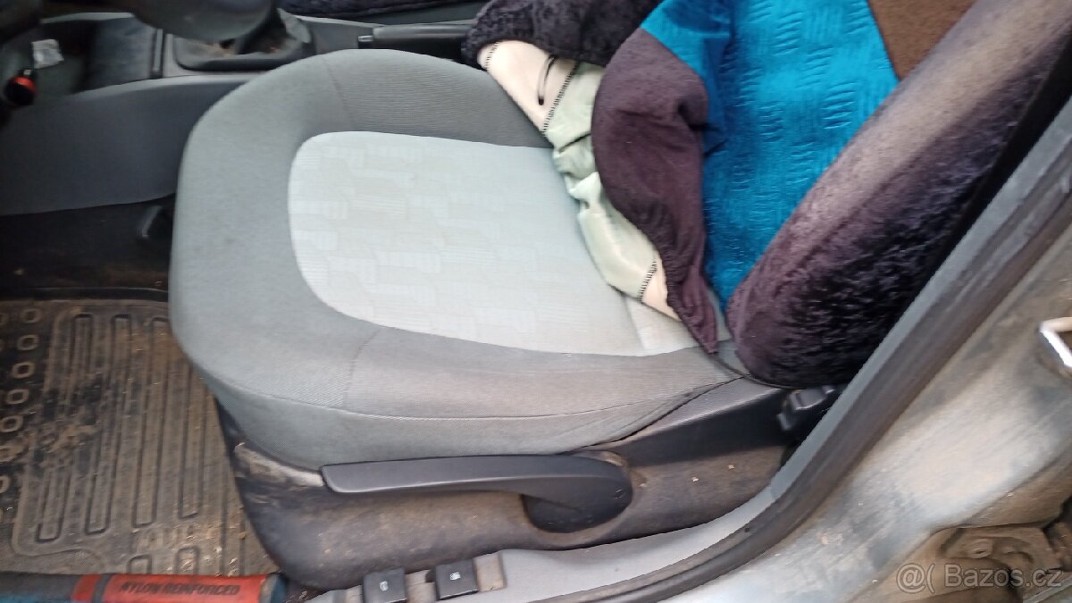 Škoda fabia díly - 4