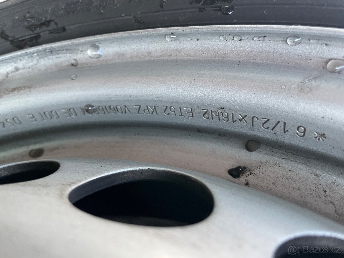 Kola transporter t5 - 4