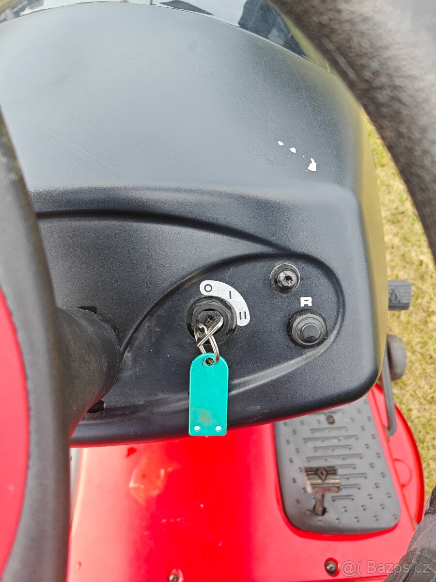 Zahradní traktor - 4