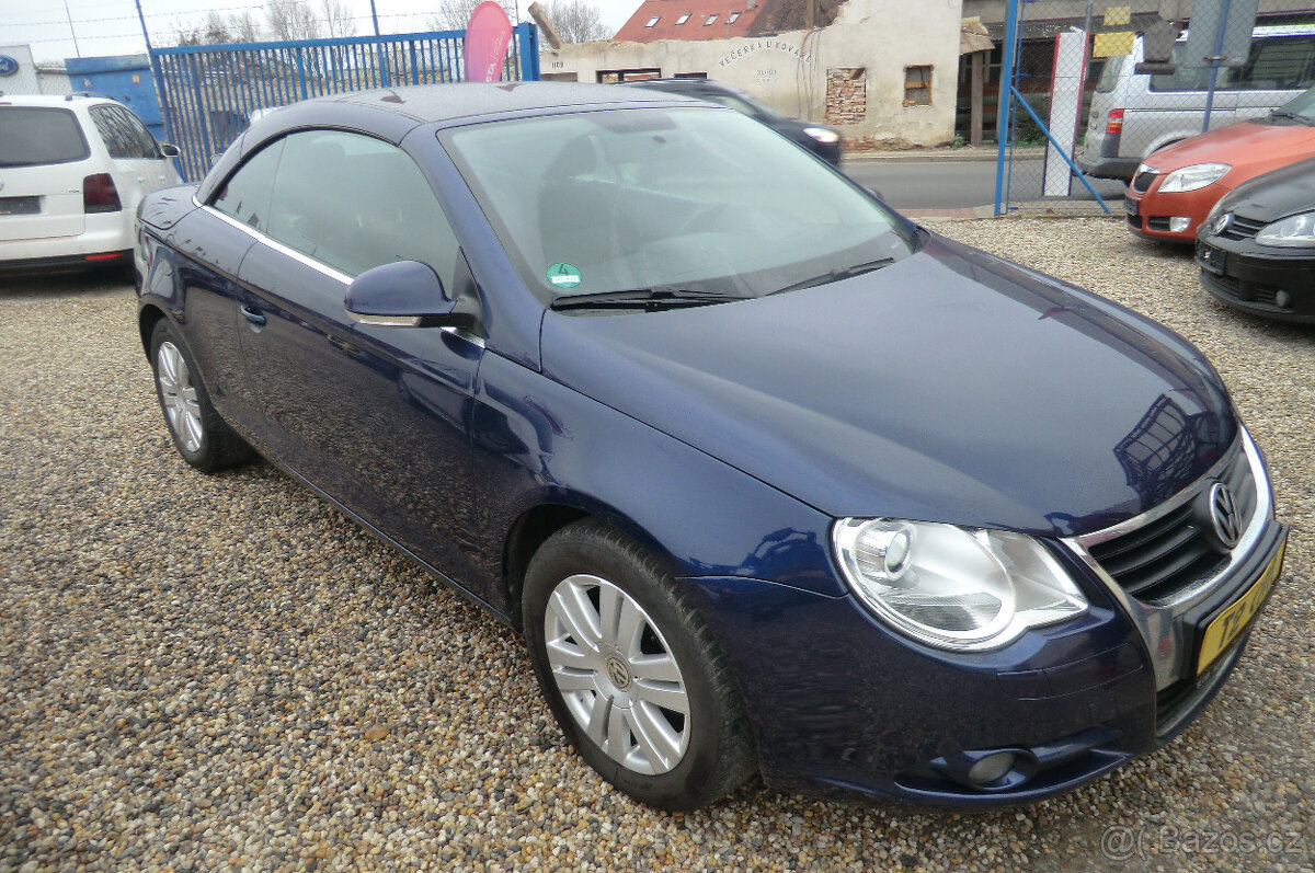 Volkswagen Eos 1.6FSi 85kW NOVÁ STK SERVISKA - 4