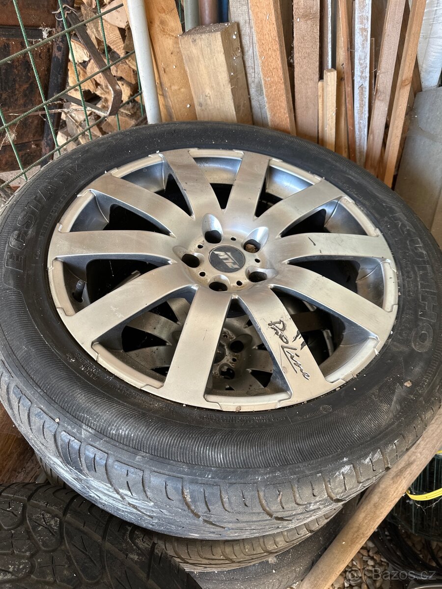 Pneu letni 295/45 R20 114W