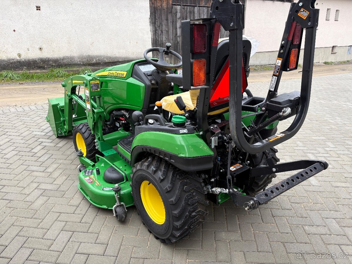 John deere 1025r - 4