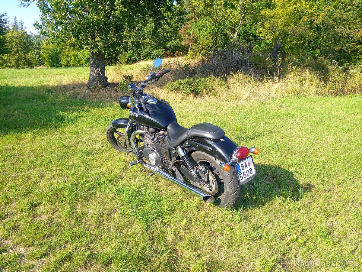 Triumph Speedmaster 865 - 4