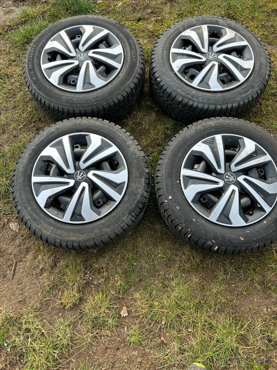 Kola Škoda Fabia - 4