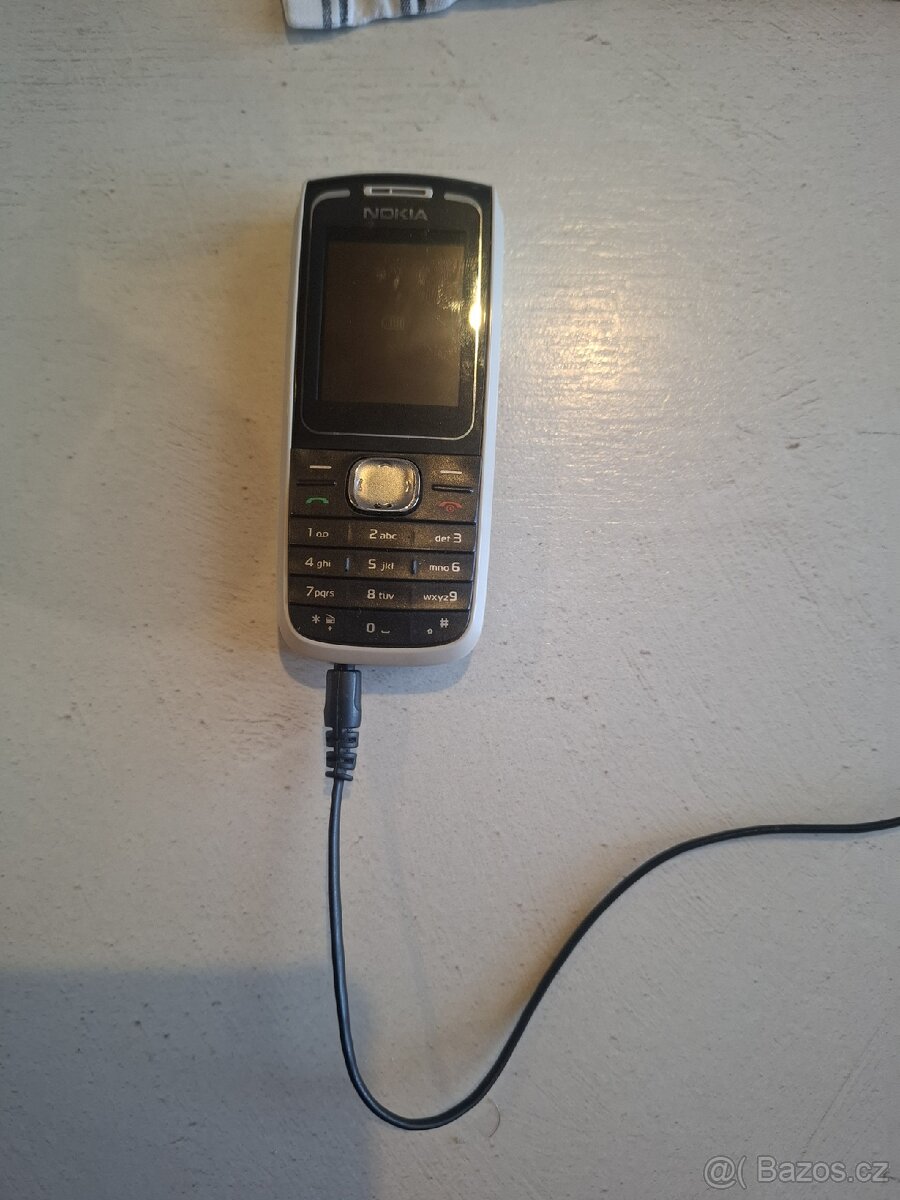 Nokia 3310, Nokia 230, Nokia 1650 - 4