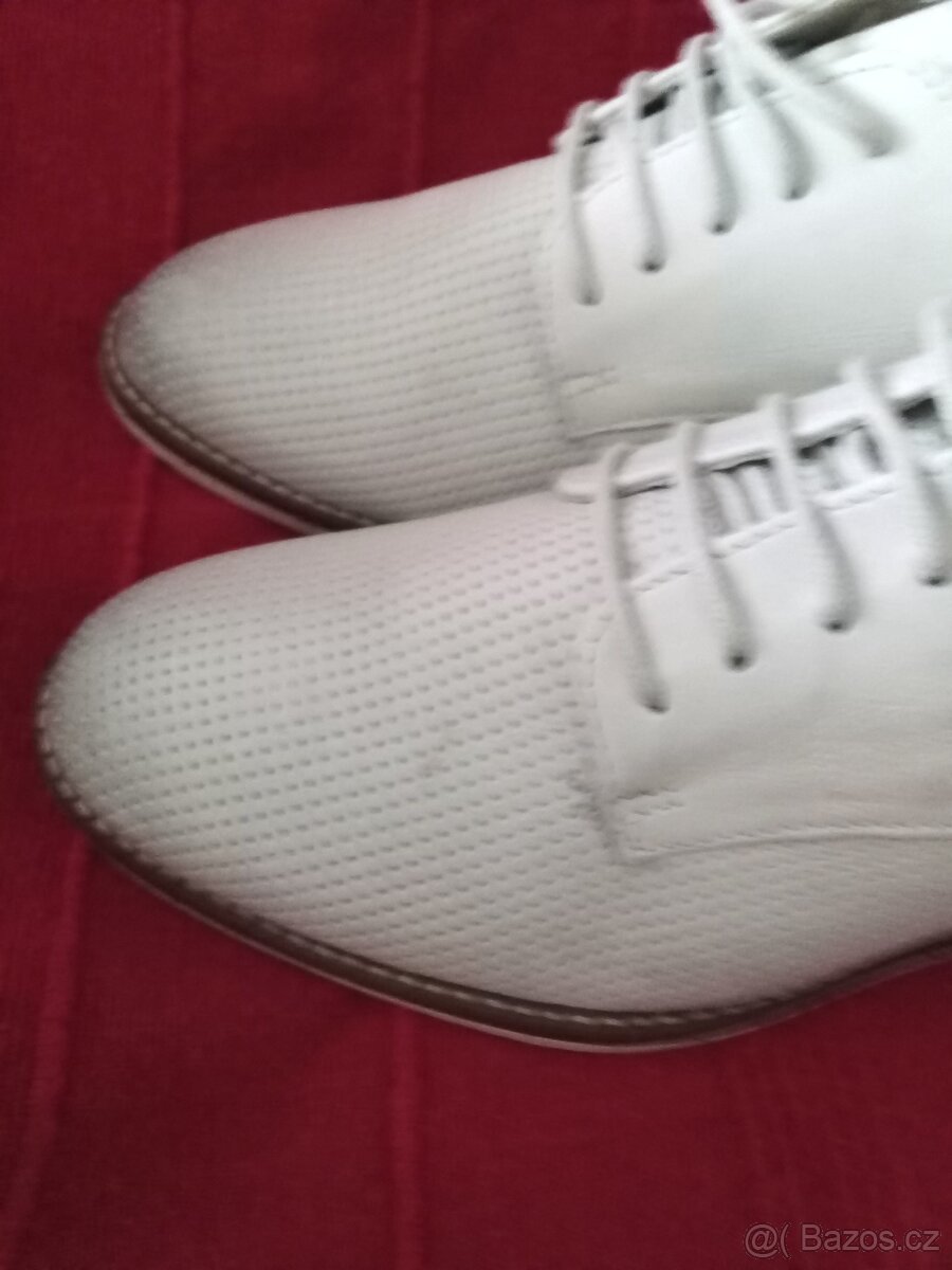 Dámské smetanové kožené boty - 4