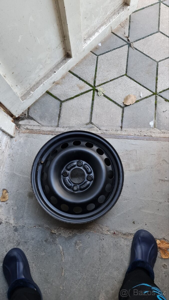 Mitsubishi Colt - 4x250 kč - 4