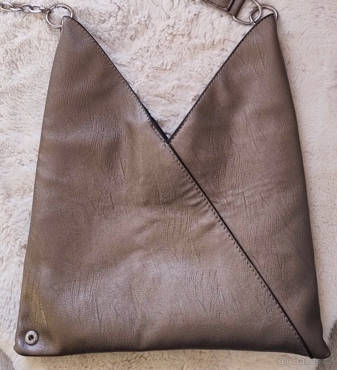 Hnědo šedá kabelka s metalízou - 4