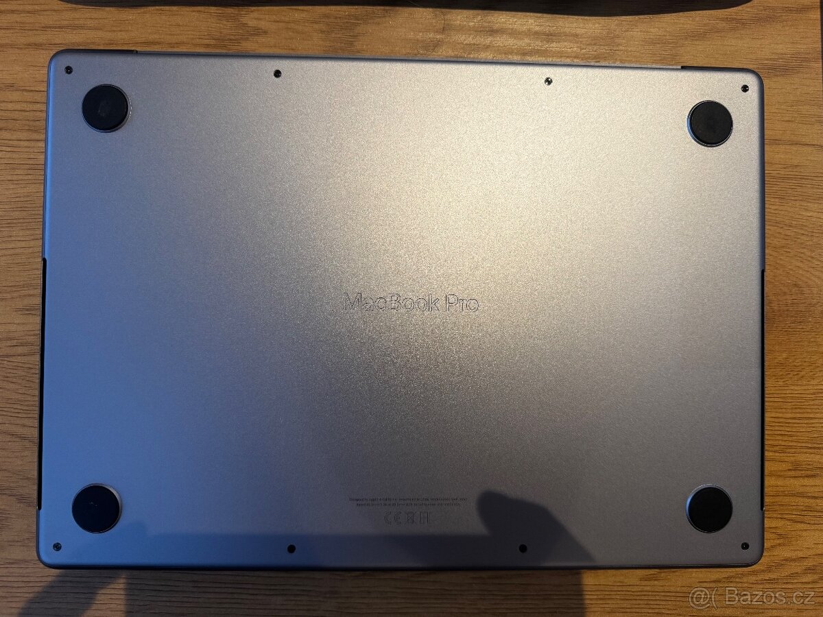 MacBook Pro M1 32/512 GB - 4