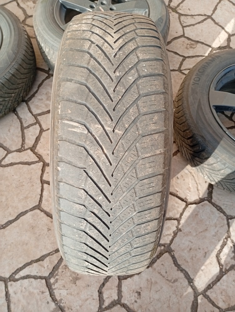 Alu kola Peugeot 3008 DEZENT 17" 4x108 zimní pneu - 4