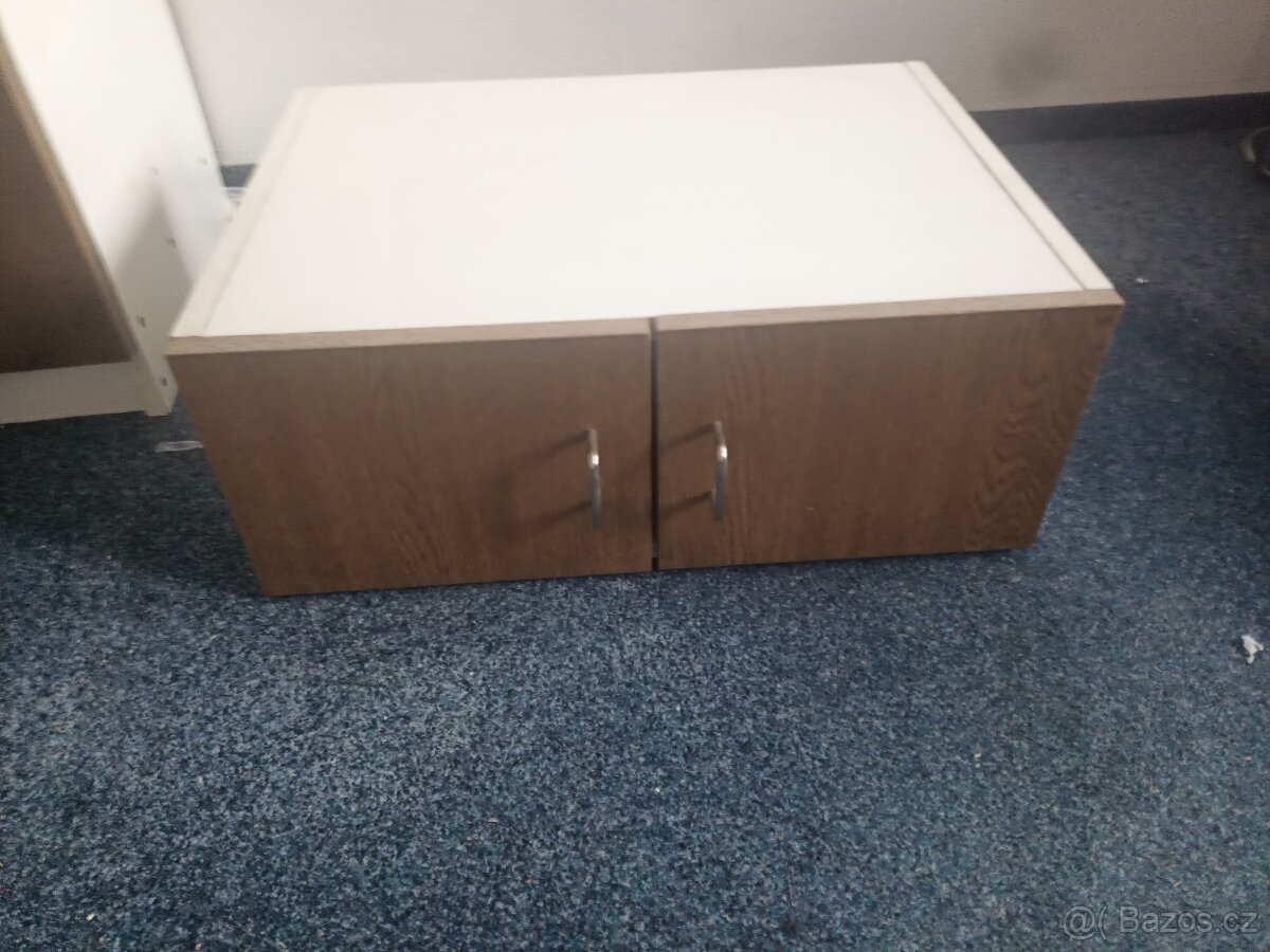 starší nábytek - Skříňky, poličky, stoly - 4