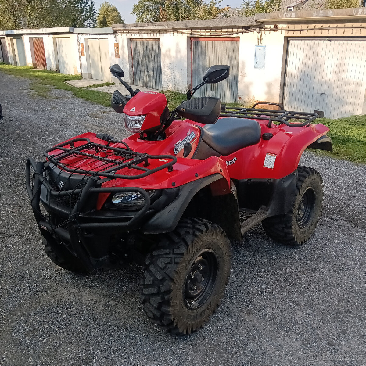 Čtyřkolka Suzuki kingquad LT-A700 - 4